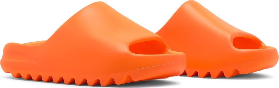 Yeezy Slides 'Enflame Orange'