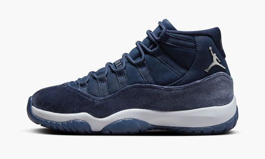 Wmns Air Jordan 11 Velvet "Midnight Navy" 2022